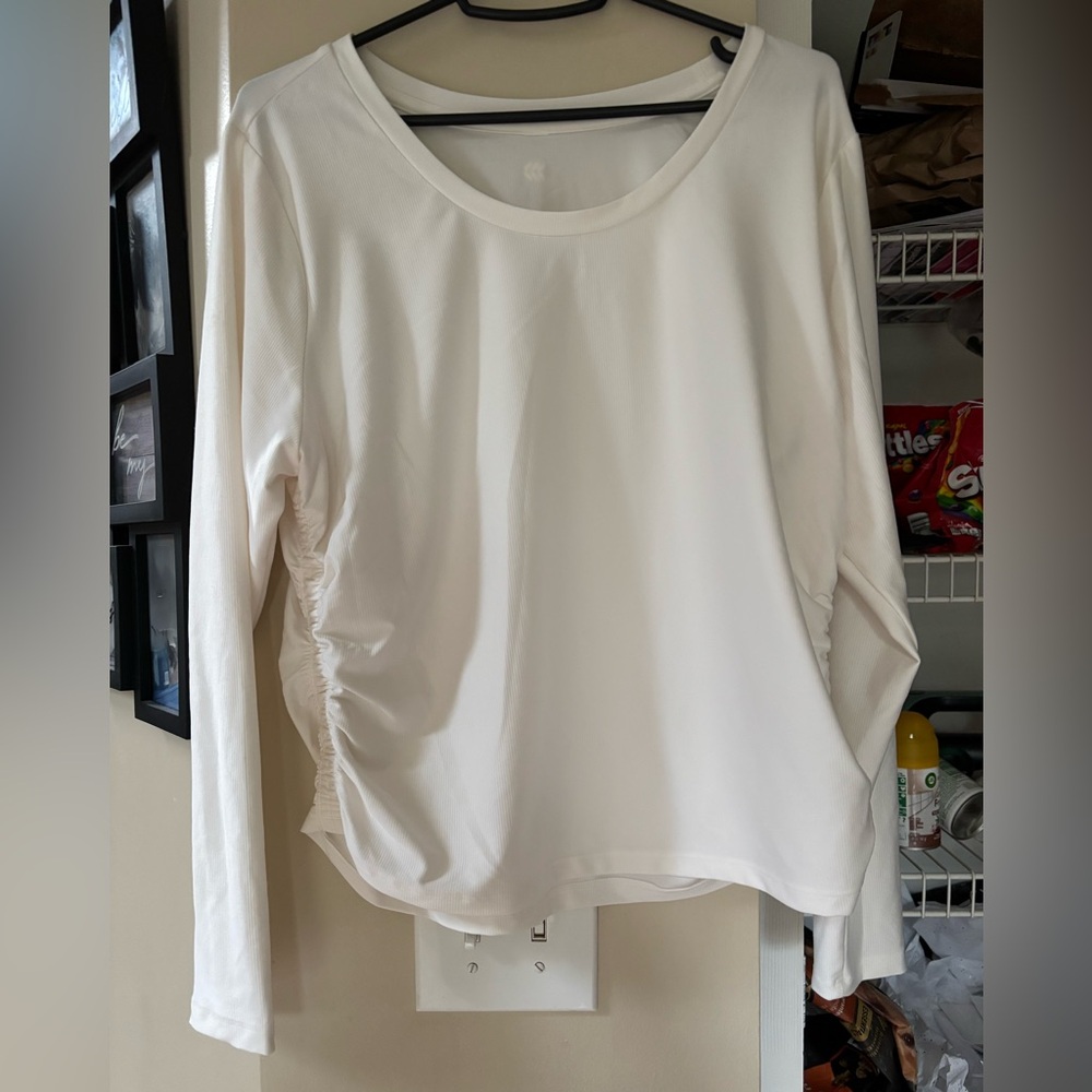 All in Motion Cream Athletic Dri Fit Stretch Top